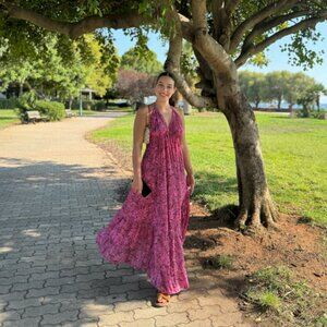 Meet your Posher, Lacey